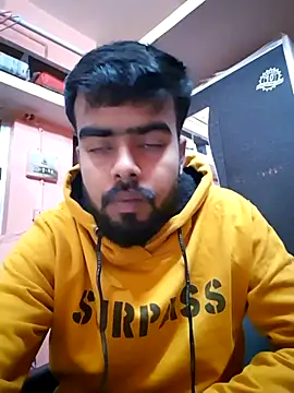 soniriyaa010101 online show from December 1, 2025, 1:16 pm