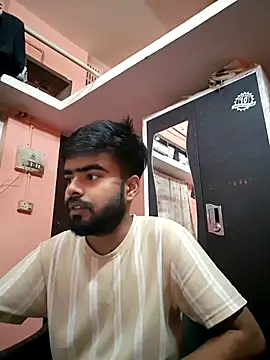 Snapshot of soniriyaa010101 chatting on March 31, 2026, 10:26 am soniriyaa010101 online show from March 31, 2026, 10:26 am