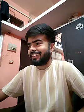 Snapshot of soniriyaa010101 chatting on April 1, 2026, 7:20 am soniriyaa010101 online show from April 1, 2026, 7:20 am