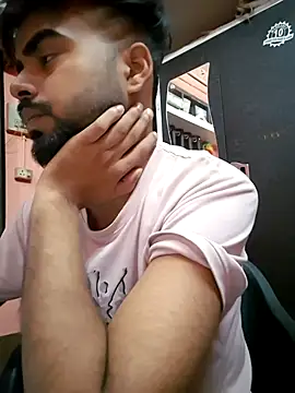 Snapshot of soniriyaa010101 chatting on April 4, 2026, 9:34 pm soniriyaa010101 online show from April 4, 2026, 9:34 pm