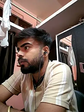 Snapshot of soniriyaa010101 chatting on April 13, 2026, 8:03 pm soniriyaa010101 online show from April 13, 2026, 8:03 pm