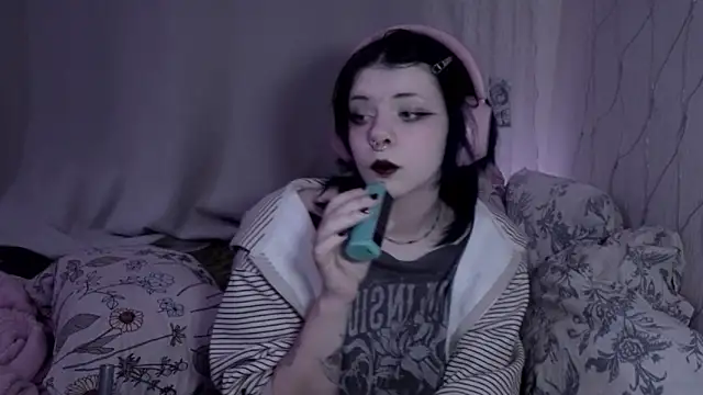 Alice Zev online show from April 10, 2026, 12:16 am