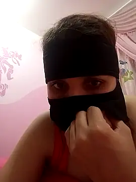 ayamohamedAbozeed online show from September 29, 2025, 7:51 pm