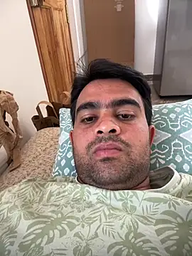 Snapshot of sunnu_97_ chatting on February 16, 2026, 6:31 am sunnu 97 online show from February 16, 2026, 6:31 am