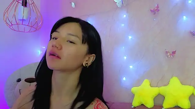 april bennett online show from February 10, 2026, 12:31 pm