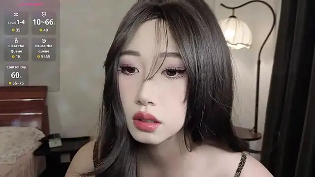 Boa0105 online show from October 28, 2025, 6:17 am