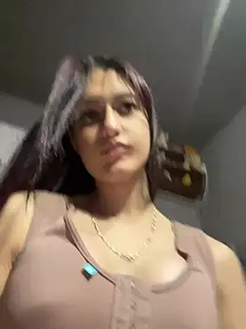 Caroline daring online show from April 5, 2026, 11:35 pm