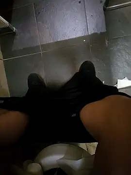 maxelbueno online show from September 24, 2025, 8:45 pm