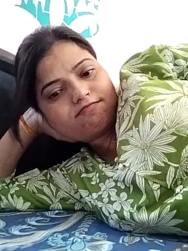 Hot-Pooja25 online show from April 19, 2026, 3:17 am