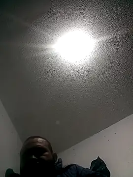 Snapshot of javi-tunene chatting on October 14, 2025, 1:50 am javi-tunene online show from October 14, 2025, 1:50 am