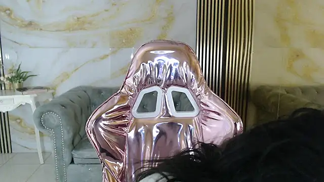 catalina5 s online show from March 7, 2026, 1:08 pm