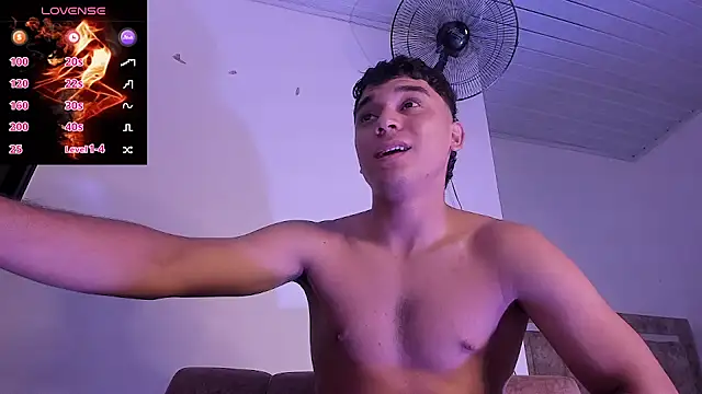 Snapshot of Austin_Cardieff_ chatting on October 14, 2025, 8:53 pm Austin Cardieff  online show from October 14, 2025, 8:53 pm