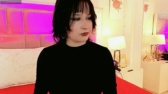 RobinBennett online show from June 4, 2026, 1:28 pm