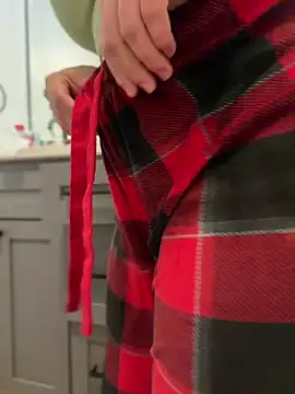 Snapshot of Gringo_XXX_Latina chatting on March 6, 2026, 5:31 pm Gringo XXX Latina online show from March 6, 2026, 5:31 pm