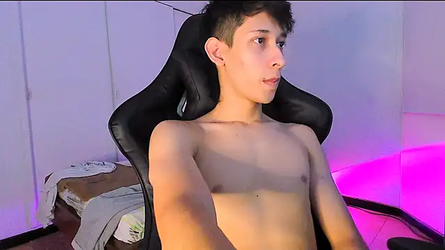 Danielsex 10 online show from January 8, 2026, 3:42 am