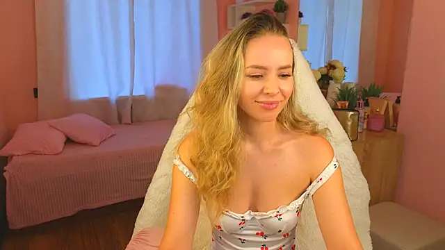 Hloya Mei online show from September 28, 2025, 1:00 am