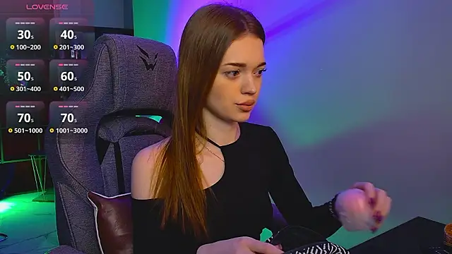 FlexyFox online show from March 5, 2026, 12:34 pm