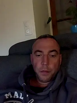 Marronglace1 online show from October 14, 2025, 6:03 am