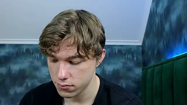 MarkShot  online show from November 29, 2025, 6:00 pm