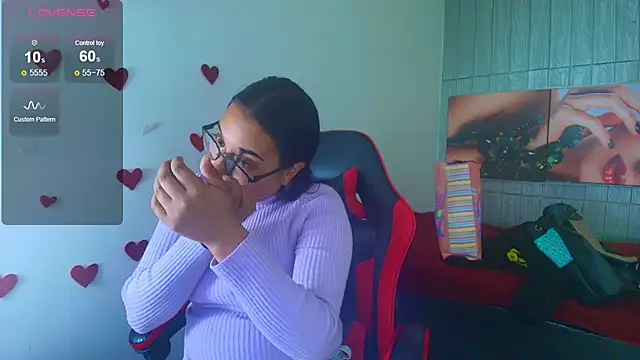 susan mooree online show from February 19, 2026, 8:49 pm