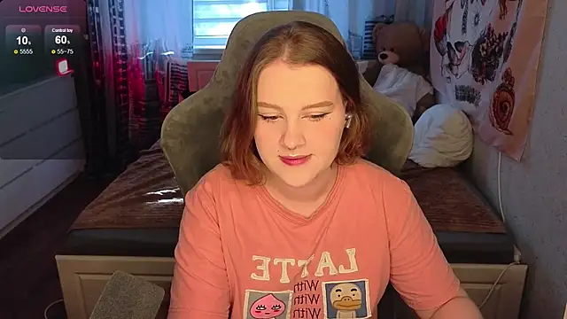 Snapshot of OliviaBlade chatting on September 17, 2025, 4:58 am OliviaBlade online show from September 17, 2025, 4:58 am