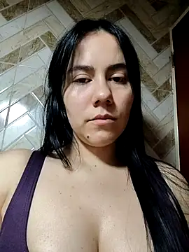 valen-sexx online show from November 15, 2025, 3:04 am