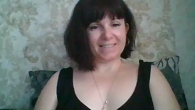 SecretSienna  online show from October 15, 2025, 8:47 am