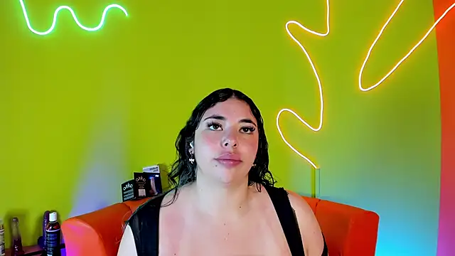 Snapshot of Bagiolett chatting on October 16, 2025, 7:26 pm Bagiolett online show from October 16, 2025, 7:26 pm