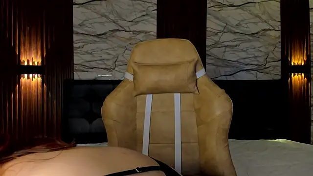 Snapshot of Helenstanford chatting on September 15, 2025, 1:22 pm Helenstanford online show from September 15, 2025, 1:22 pm