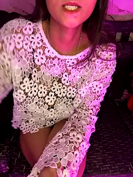 Snapshot of The_Lustful_Desire chatting on November 1, 2025, 6:10 pm The Lustful Desire online show from November 1, 2025, 6:10 pm