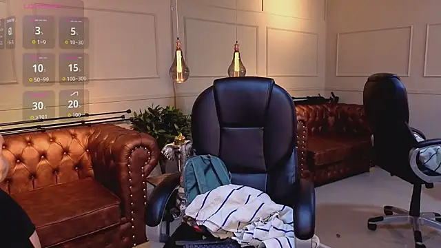 ArielBlossom    online show from February 11, 2026, 12:10 pm