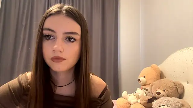 CatherinDream online show from October 28, 2025, 3:21 am