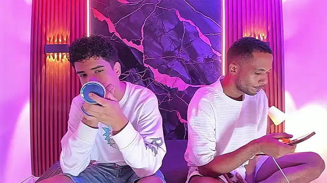 Lucky boys  X online show from September 30, 2025, 11:48 am