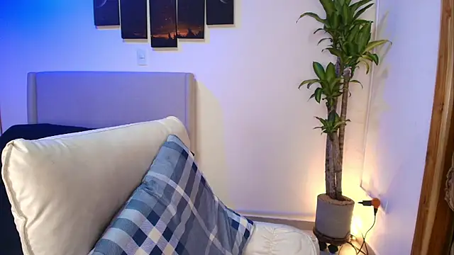 MaryMoon  online show from November 9, 2025, 7:34 pm