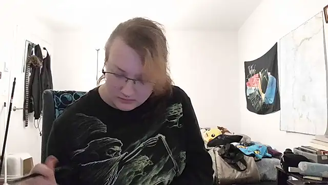Snapshot of tbutchrat chatting on October 18, 2025, 4:26 am tbutchrat online show from October 18, 2025, 4:26 am