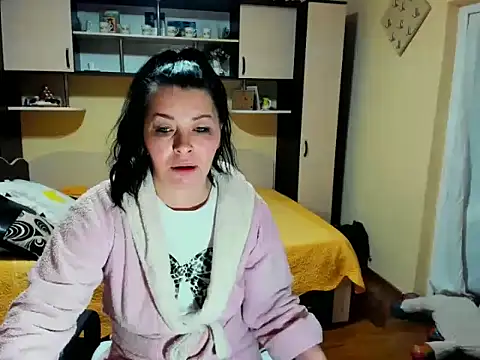 Soffy Skye online show from February 23, 2026, 4:54 am