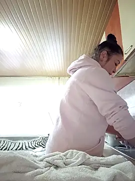 Soffy Skye online show from February 28, 2026, 7:31 am