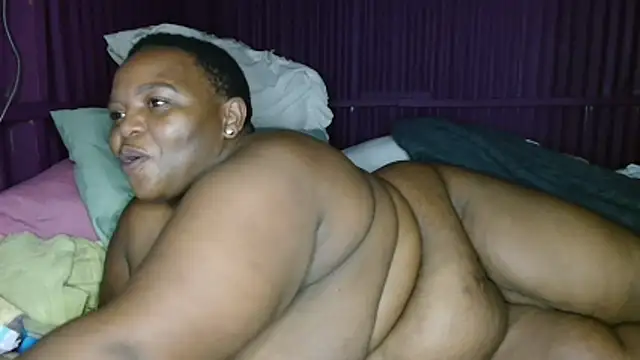 Bustyboobs02xx online show from March 6, 2026, 4:31 am