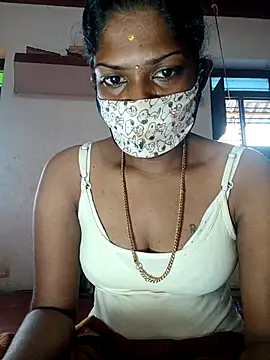 Tamil Kavitha online show from November 16, 2025, 8:09 am