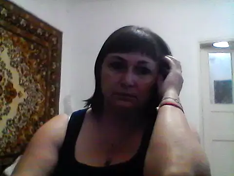 MariannaLove759 online show from October 22, 2025, 2:06 pm