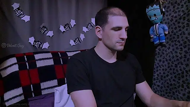 Snapshot of ObeyLust chatting on October 26, 2025, 2:28 am ObeyLust online show from October 26, 2025, 2:28 am