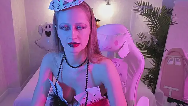 bella li   online show from October 31, 2025, 2:12 am