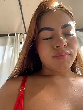 MayaMoanXXX online show from March 29, 2026, 1:11 pm