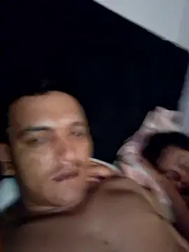 Chloe y Dante online show from December 4, 2025, 6:55 am