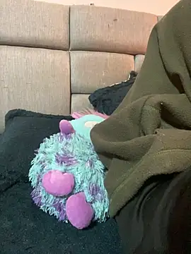 NaytonFreeman online show from January 15, 2026, 12:21 pm