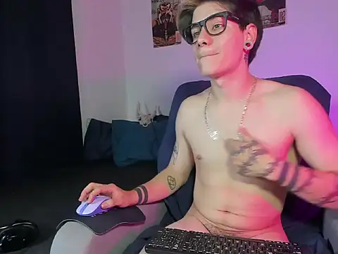 Snapshot of Jerry_Cole chatting on September 25, 2025, 12:58 am Jerry Cole online show from September 25, 2025, 12:58 am