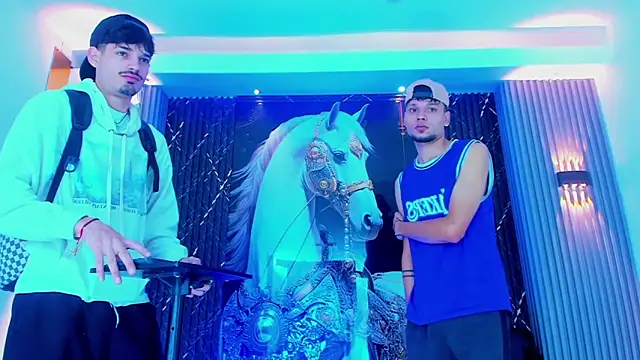 Snapshot of Iam_Steven chatting on September 28, 2025, 12:32 pm Iam Steven online show from September 28, 2025, 12:32 pm