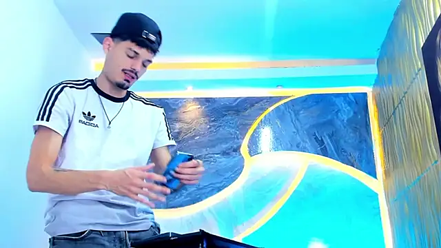 Iam Steven online show from February 12, 2026, 5:02 am