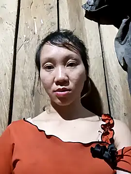 bonnie-00 online show from October 26, 2025, 12:11 pm