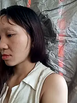 bonnie-00 online show from November 11, 2025, 3:06 am